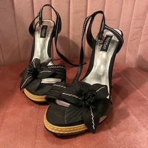 White House Black Market Sling Back Size 8
